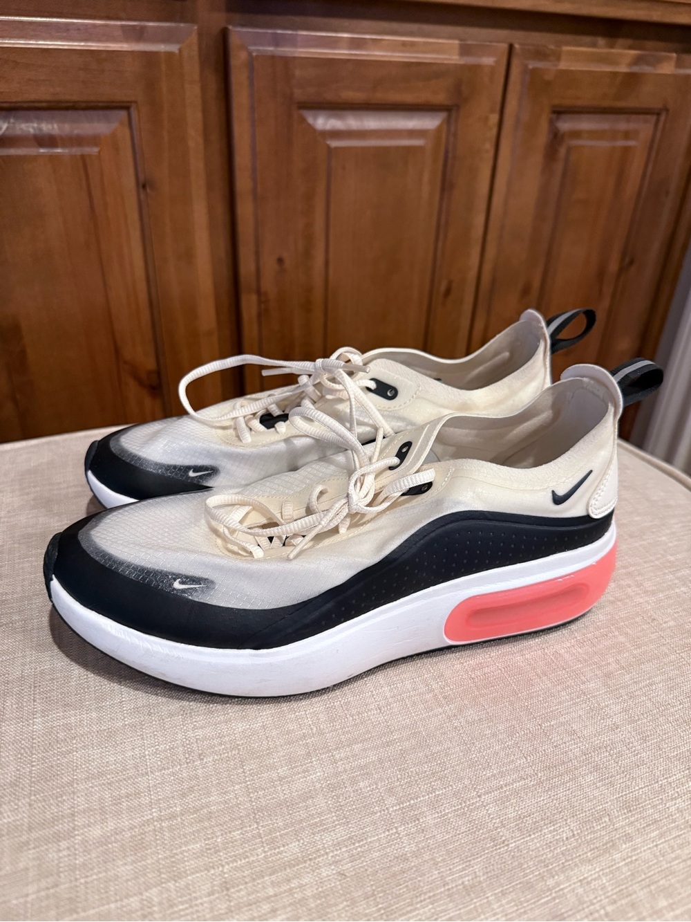 Women’s Nike Air Max